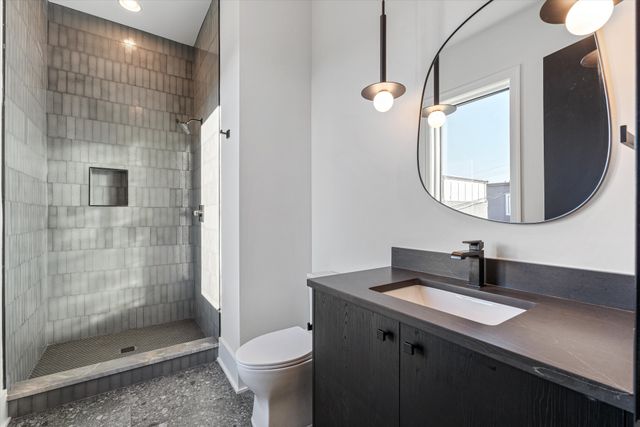 1309 Southside Cir, Nashville, TN 37212