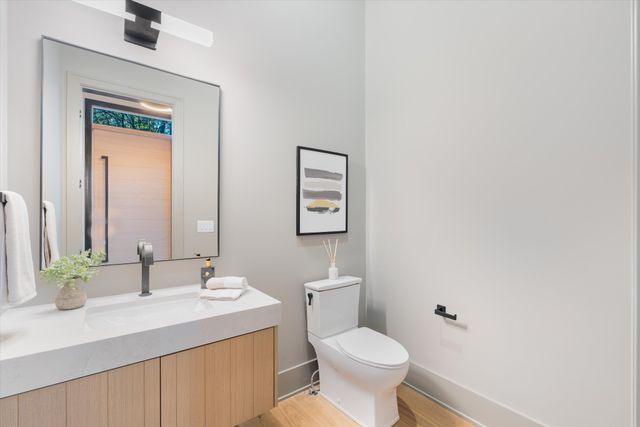 1309 Southside Cir, Nashville, TN 37212