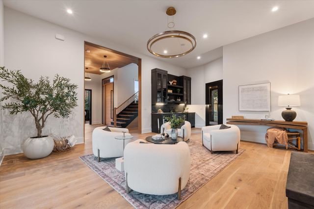 1309 Southside Cir, Nashville, TN 37212