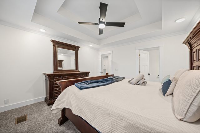 1601 Collins View Way, Clarksville, TN 37043