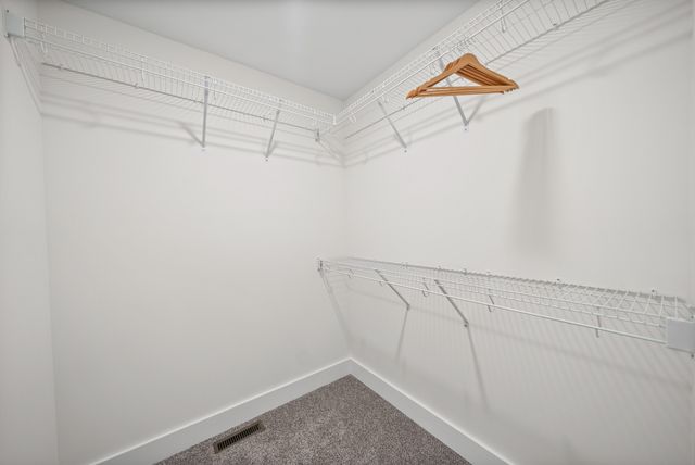 1601 Collins View Way, Clarksville, TN 37043
