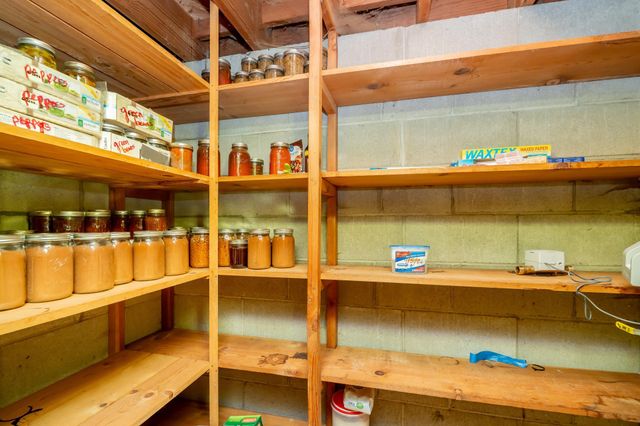 709 Shakopee Avenue E, Shakopee, MN 55379