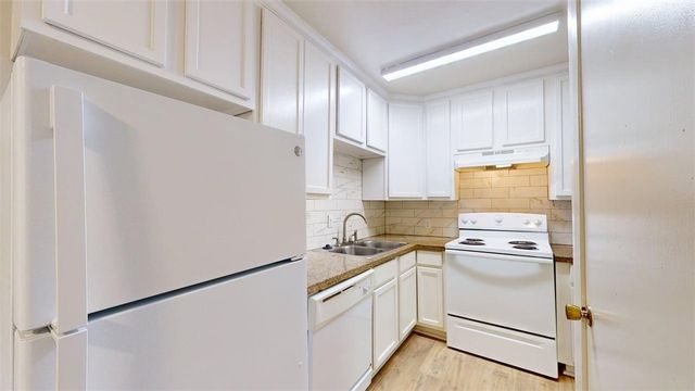1218 Holik Drive A-D, College Station, TX 77840