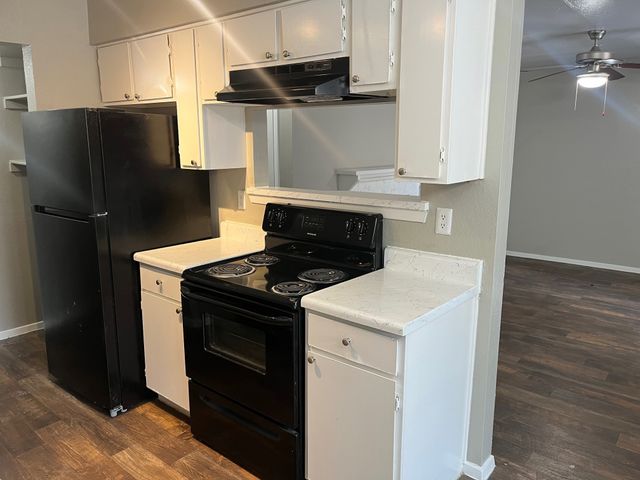 1122 Millview Drive 1103, Arlington, TX 76012