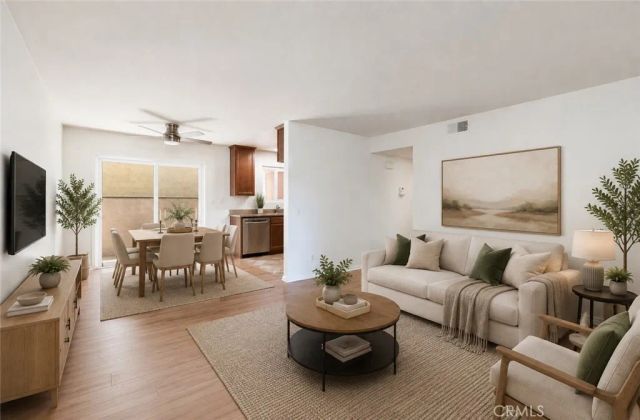 530 Calle Montecito, Oceanside, CA 92057