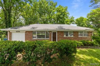 9609 Twincrest Drive, St Louis, MO 63126