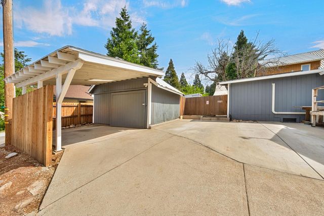 4123 2nd St, Camino, CA 95709