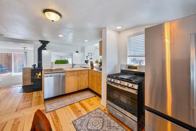 4123 2nd St, Camino, CA 95709