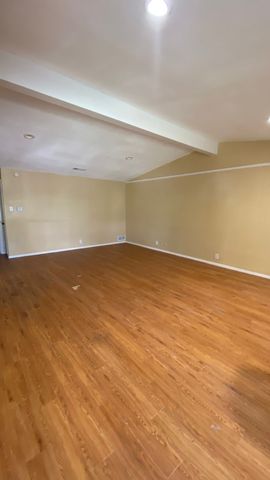 524 Towne House Lane, Richardson, TX 75081