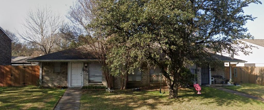 524 Towne House Lane, Richardson, TX 75081