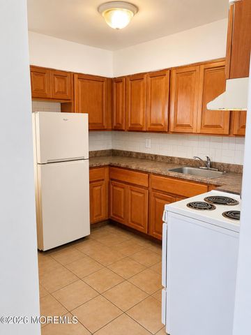 216 Ocean Avenue 2, Point Pleasant, NJ 08742