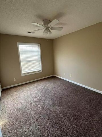 7135 Friendly Avenue, Greensboro, NC 27410