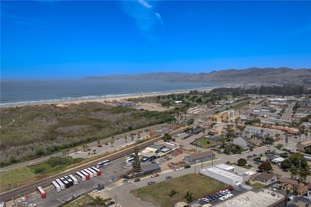 360 S 5th, Grover Beach, CA 93433