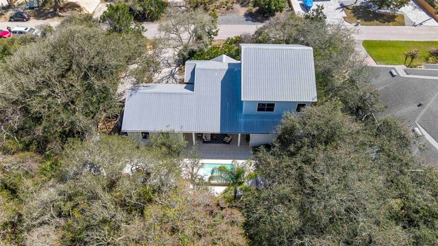 402 Eleventh St, St Augustine, FL 32084