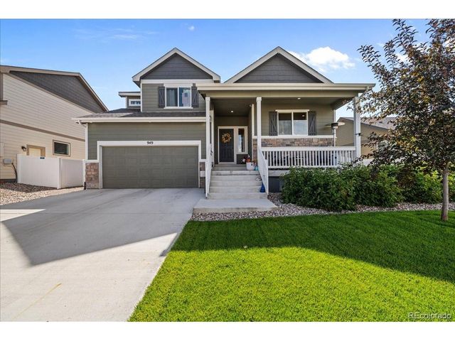 949 Ashbrook Dr, Windsor, CO 80550