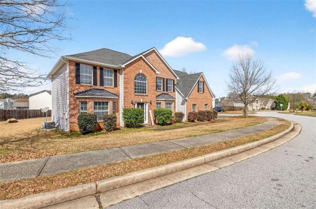 1727 Rice Square, Lithonia, GA 30058