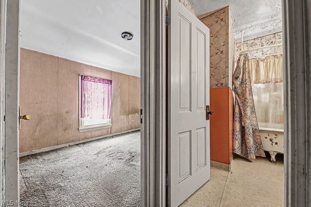 726 S Arch Avenue, Alliance, OH 44601