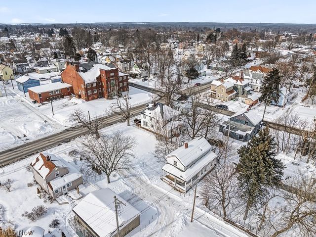 726 S Arch Avenue, Alliance, OH 44601