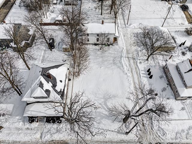 726 S Arch Avenue, Alliance, OH 44601