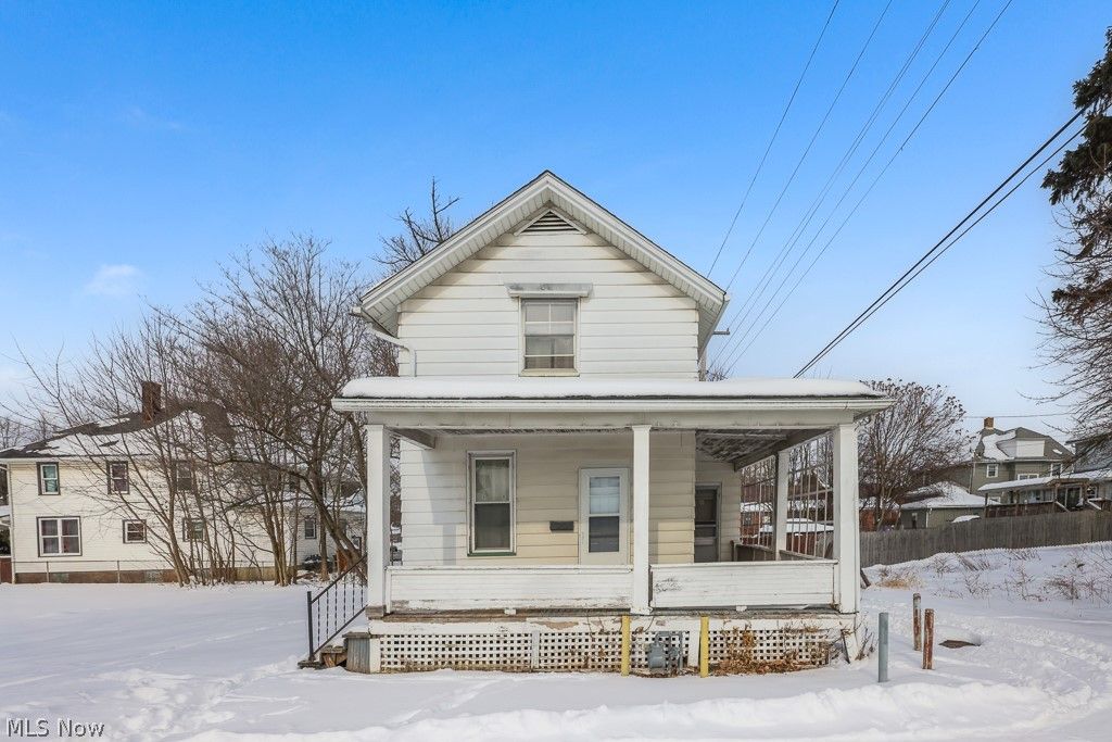 726 S Arch Avenue, Alliance, OH 44601