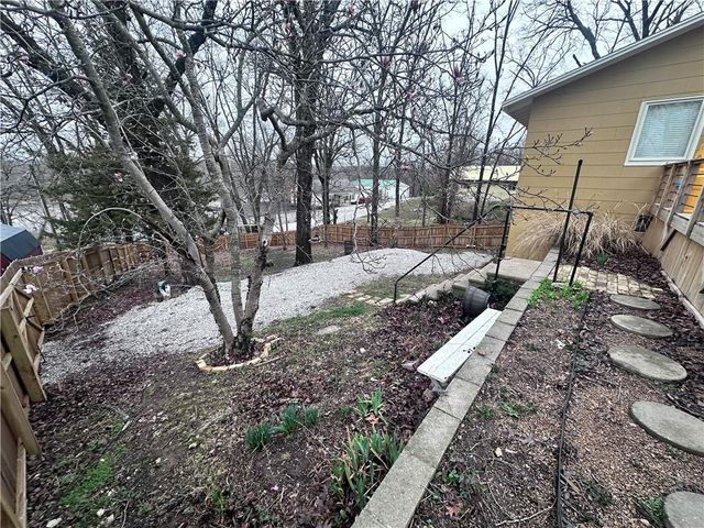 29460 Huse Street, Warsaw, MO 65355