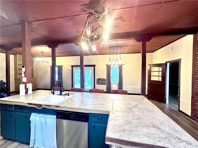 29460 Huse Street, Warsaw, MO 65355