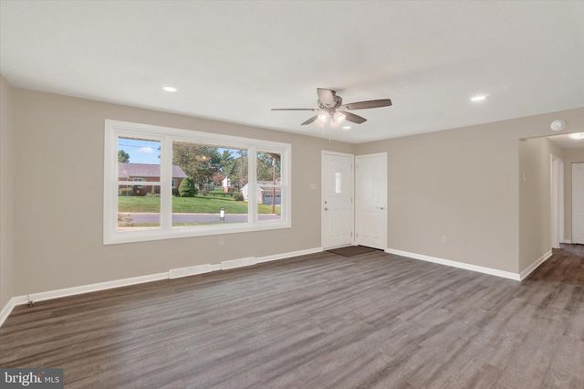 1839 ROXBORO RD, York, PA 17402