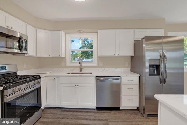 1839 ROXBORO RD, York, PA 17402