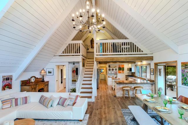 412 Corral De Tierra Road, Salinas, CA 93908