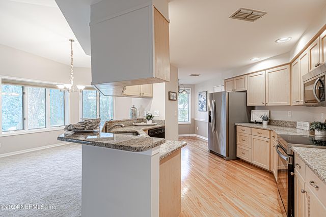 2099 WINTERBOURNE Drive W 308, Orange Park, FL 32073