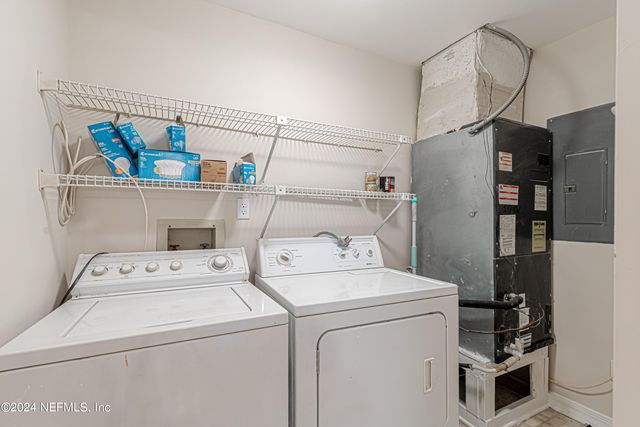 2099 WINTERBOURNE Drive W 308, Orange Park, FL 32073