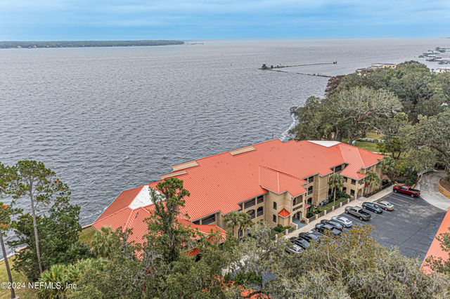 2099 WINTERBOURNE Drive W 308, Orange Park, FL 32073