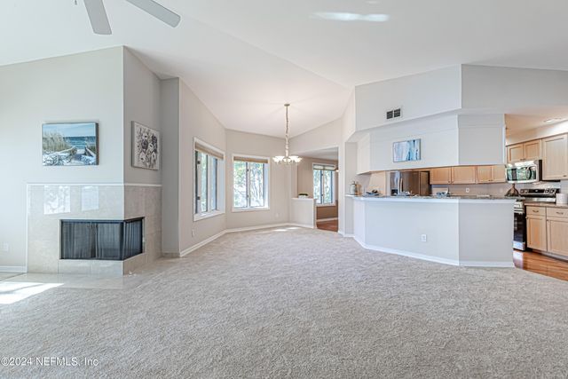 2099 WINTERBOURNE Drive W 308, Orange Park, FL 32073