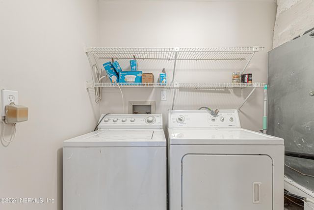 2099 WINTERBOURNE Drive W 308, Orange Park, FL 32073