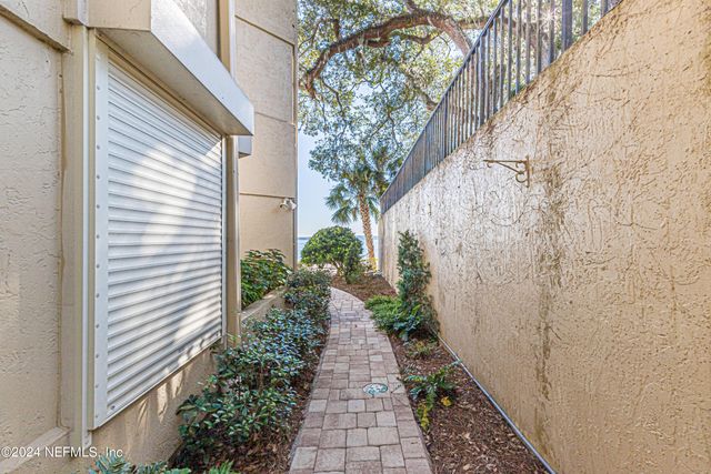 2099 WINTERBOURNE Drive W 308, Orange Park, FL 32073