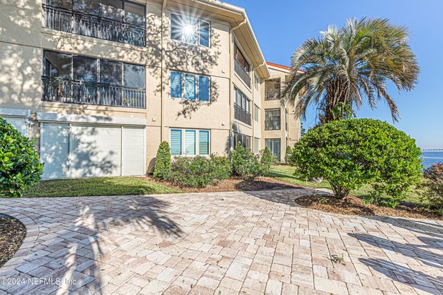 2099 WINTERBOURNE Drive W 308, Orange Park, FL 32073