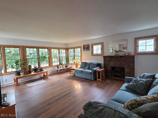 3221 Seifert Lewis Road, Hubbard, OH 44425