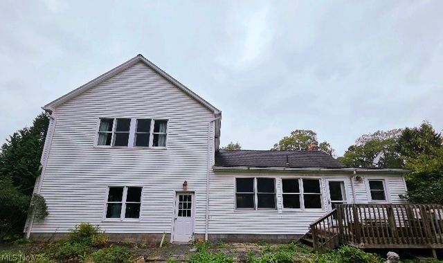 3221 Seifert Lewis Road, Hubbard, OH 44425