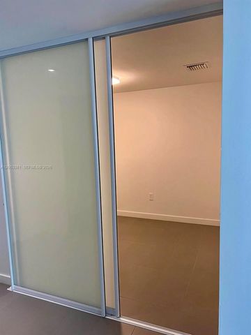 1600 NE 1st Avenue 1711, Miami, FL 33132