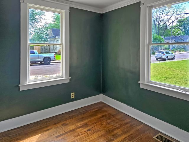 2274 VINTON AVE, Memphis, TN 38104