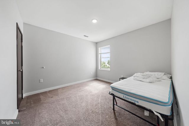 1704 N 18TH ST, Philadelphia, PA 19121