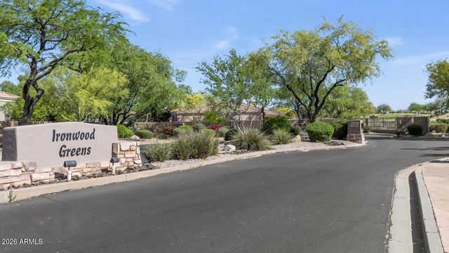 22608 N 55th Street, Phoenix, AZ 85054