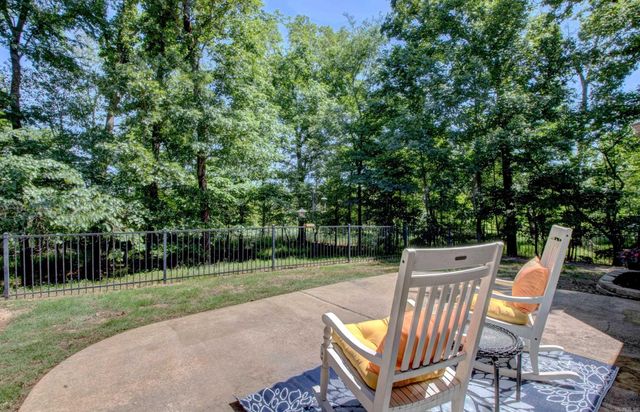 15 Michele Court, Maumelle, AR 72113