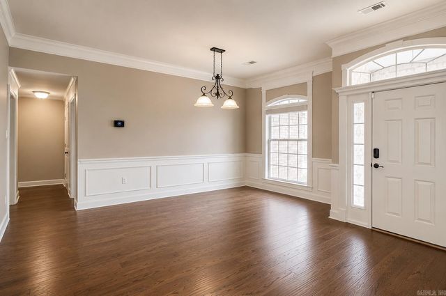 15 Michele Court, Maumelle, AR 72113
