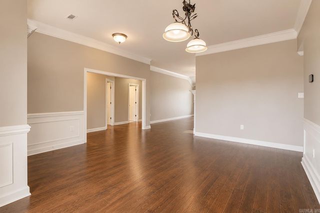 15 Michele Court, Maumelle, AR 72113