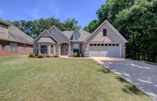 15 Michele Court, Maumelle, AR 72113