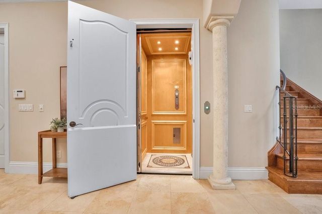 280 LAKE BRITTANY COURT, Heathrow, FL 32746