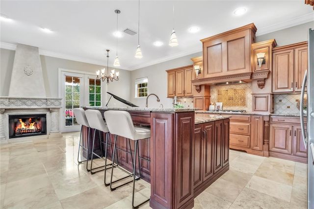 280 LAKE BRITTANY COURT, Heathrow, FL 32746