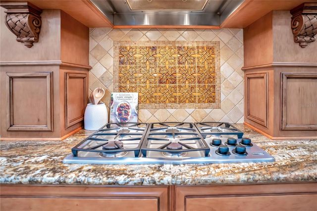 280 LAKE BRITTANY COURT, Heathrow, FL 32746