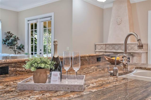 280 LAKE BRITTANY COURT, Heathrow, FL 32746